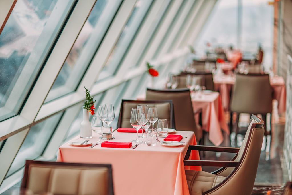 ザ ビルトモア ホテル トビリシ ティビリシ エクステリア 写真 The restaurant